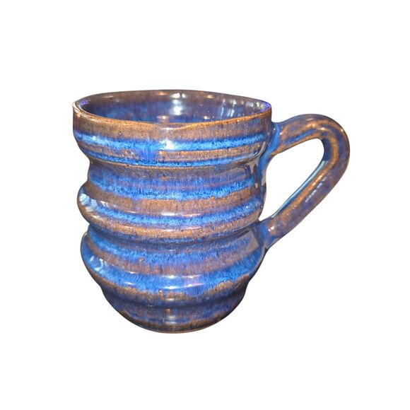 Signed Vintage 1994 Large Handmade Blue & Brown Glazed Ribbed Coffee Cup Mug - Picture 3 of 6